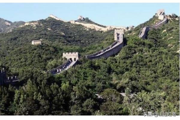 旅游景点排行榜前十名（青岛旅游景点排行榜前十名）
