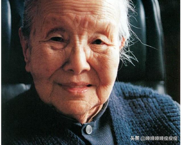冰心的作品有哪些（冰心的作品有哪些代表）